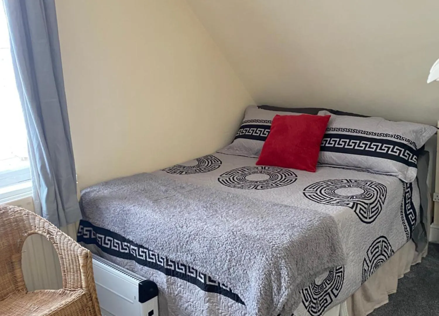 389 Blue Apartment London